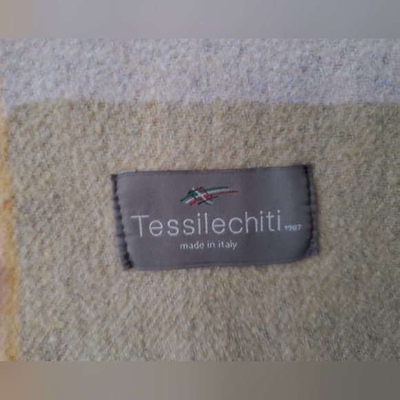 TESSILECHITI Throw Shawl Blanket Luxury Home Fine Cotton Blend Super Soft 51x67" - Picture 2 of 6